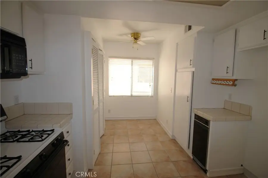9906 Owensmouth #12, Chatsworth, CA 91311 - #3