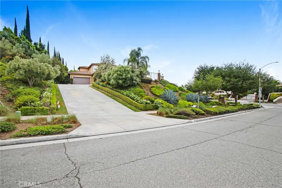 498 Green Orchard, Riverside, CA 92506 - #3