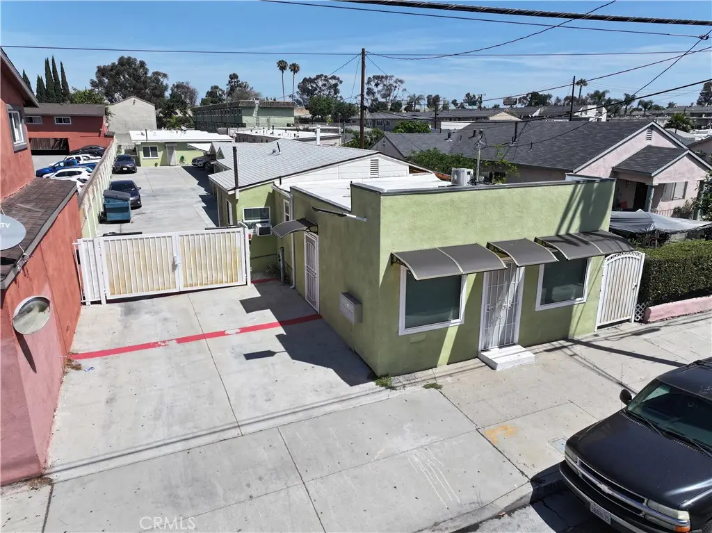 9209 Artesia Boulevard, Bellflower, CA 90706 - #1