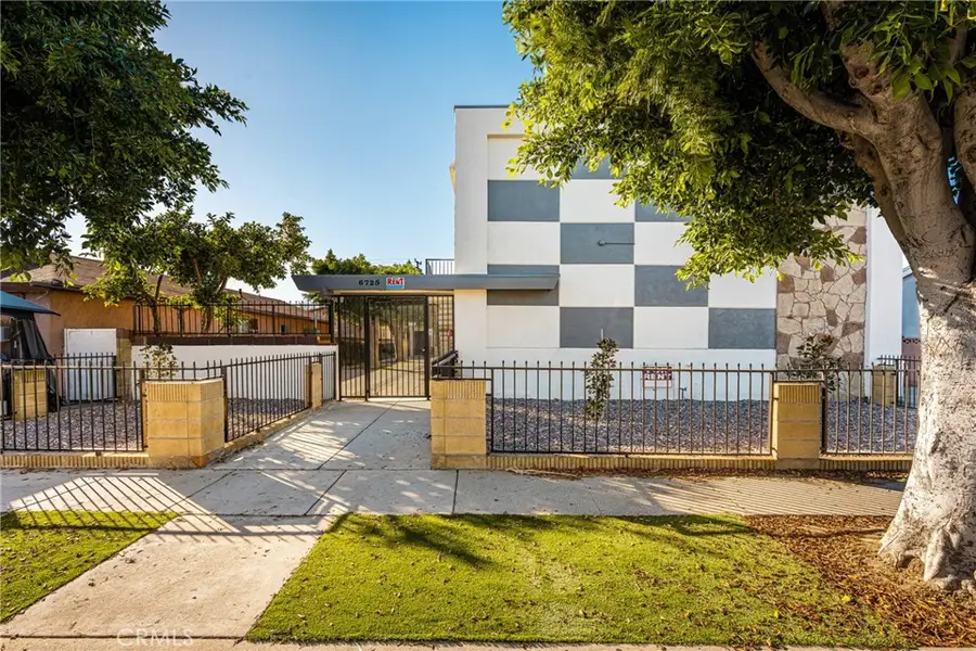 6725 Perry Road, Bell Gardens, CA 90201 - #3
