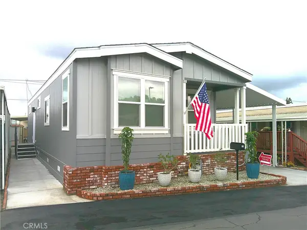 1020 Bradbourne Avenue #22, Duarte, CA 91010