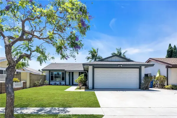 11610 Gonsalves, Cerritos, CA 90703