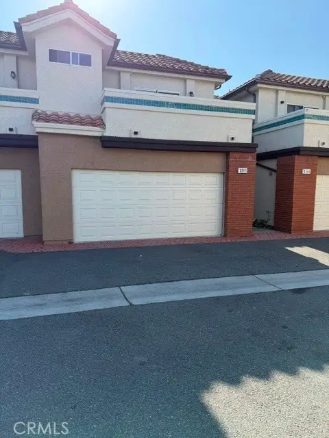 1265 S Neveen, Anaheim, CA 92804