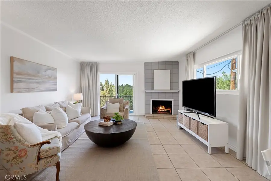 1349 Shadow Lane #217 (H), Fullerton, CA 92831 - Image #3