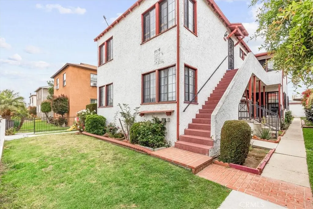 1919 W 35th St, Los Angeles, CA 90018 - Image #1