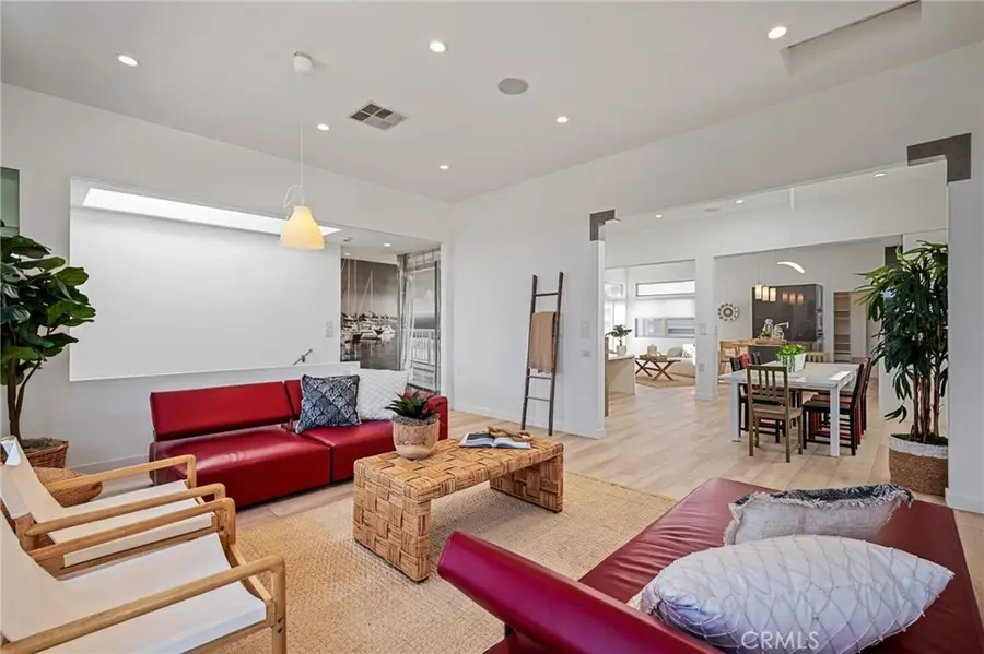 726 W 37th Street, San Pedro, CA 90731 - Image #3