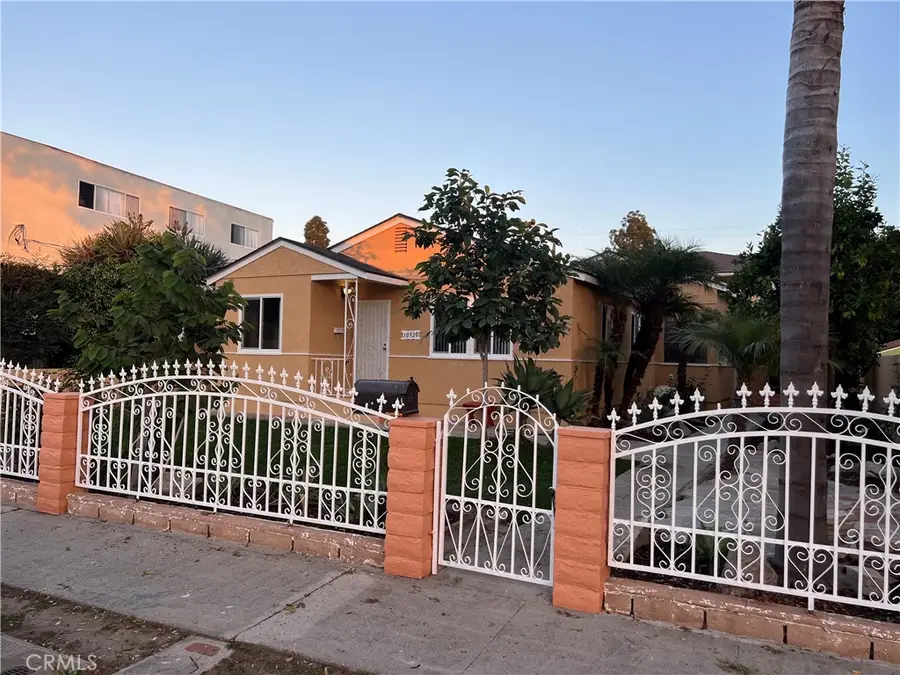 10920 Aletta Avenue, Culver City, CA 90232 - #2
