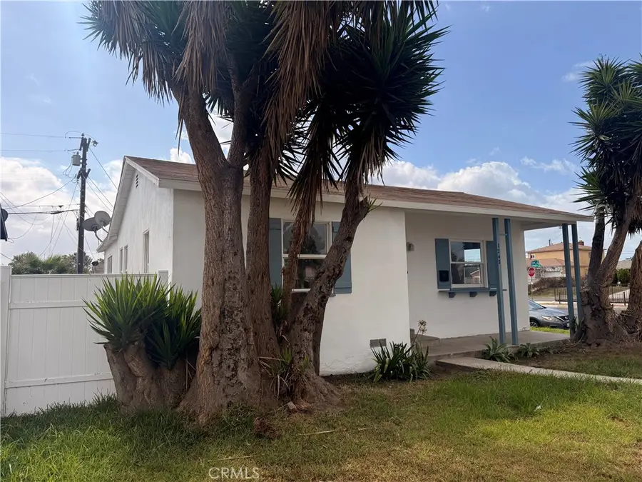 1242 W 134th Street, Compton, CA 90222 - Image #3