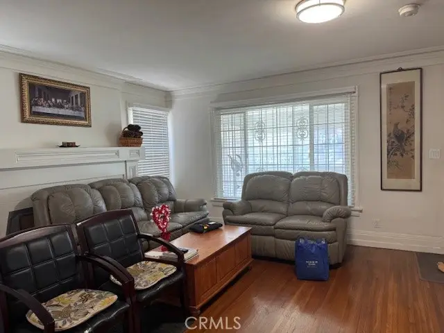 242 N St Andrews, Los Angeles, CA 90004 - #3