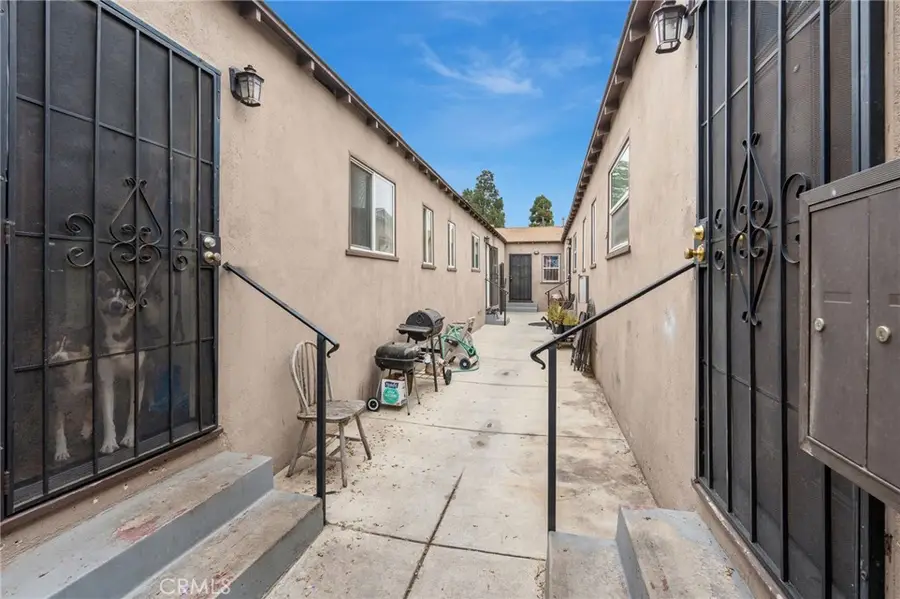 2751 14th Street, Long Beach, CA 90804 - Image #2