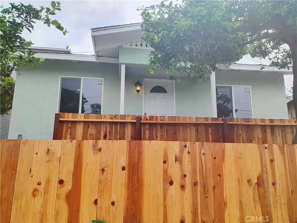 1680 S Rimpau Boulevard, Los Angeles, CA 90019 - Image #1