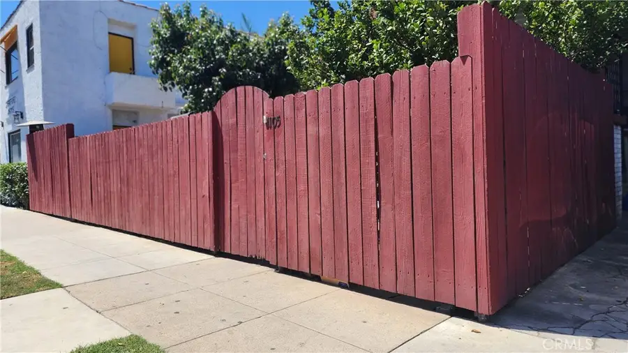 1105 Cherry Ave, Long Beach, CA 90813 - #2