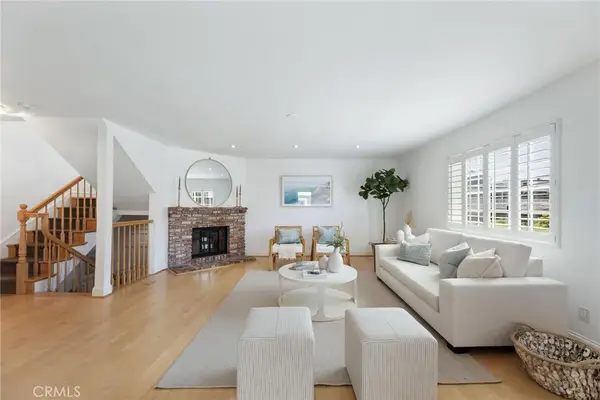 1421 12th Street #1, Manhattan Beach, CA 90266