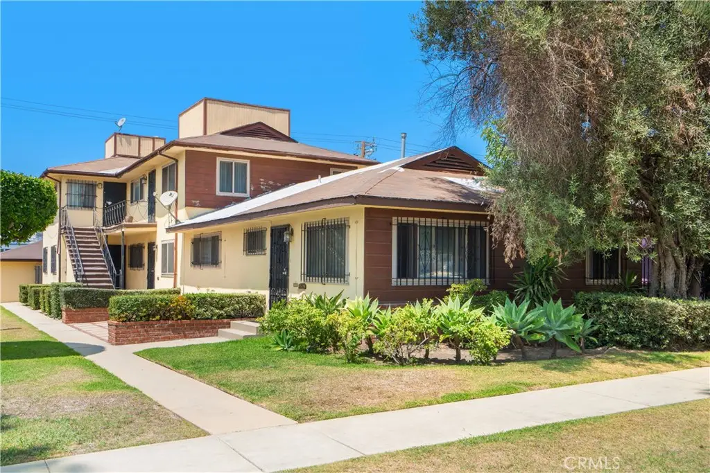 10607 Crenshaw Boulevard, Inglewood, CA 90303 - Image #1