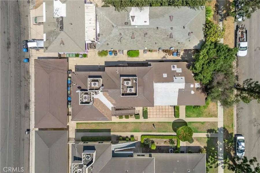 10607 Crenshaw Boulevard, Inglewood, CA 90303 - Image #3