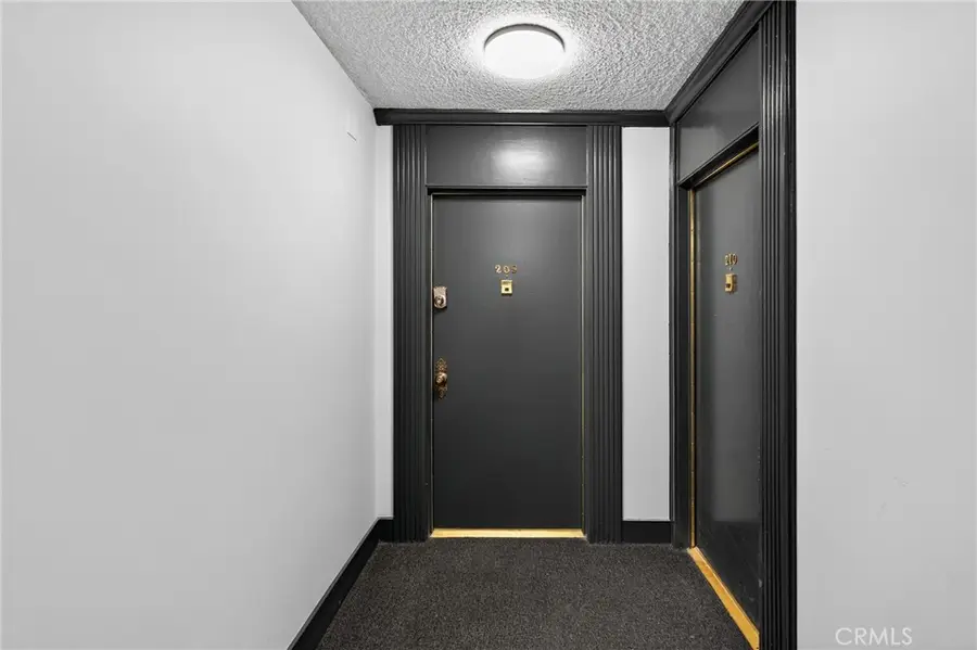 5376 Fairview Boulevard #209, Los Angeles, CA 90056 - Image #2