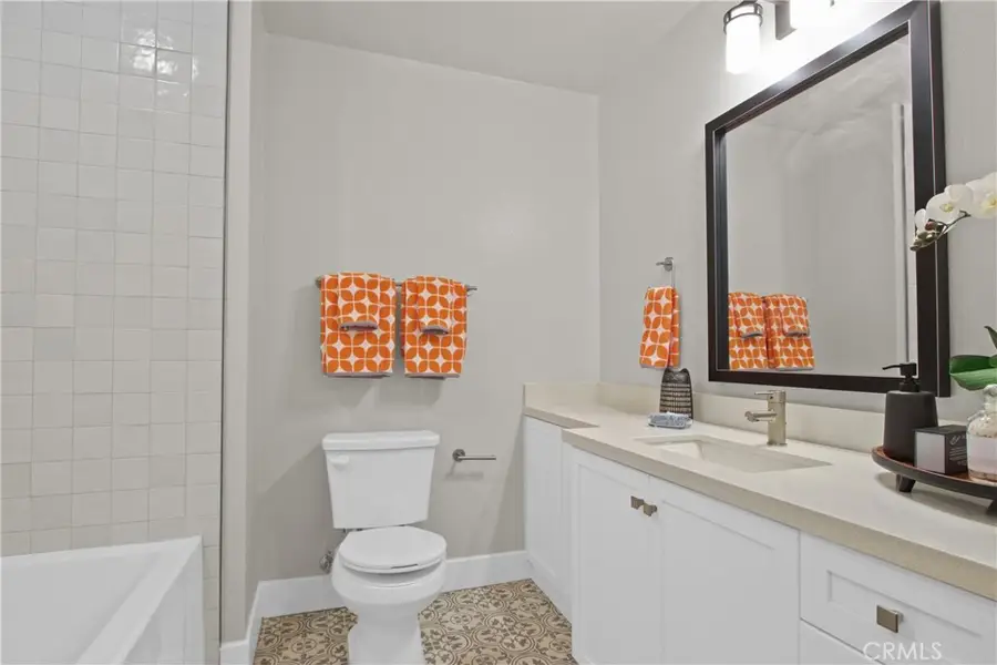 927 Deep Valley Drive #113, Rolling Hills Estates, CA 90274 - Image #3