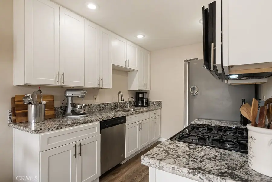 1313 Via Santiago #A, Corona, CA 92882 - Image #3