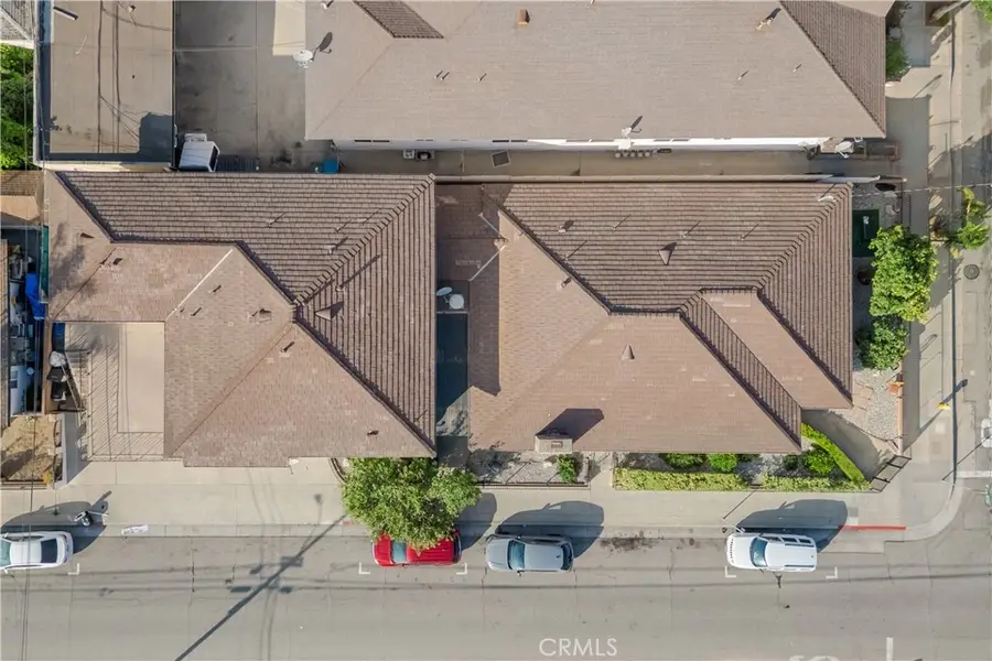 11537 Birch Ave, Hawthorne, CA 90250 - Image #2