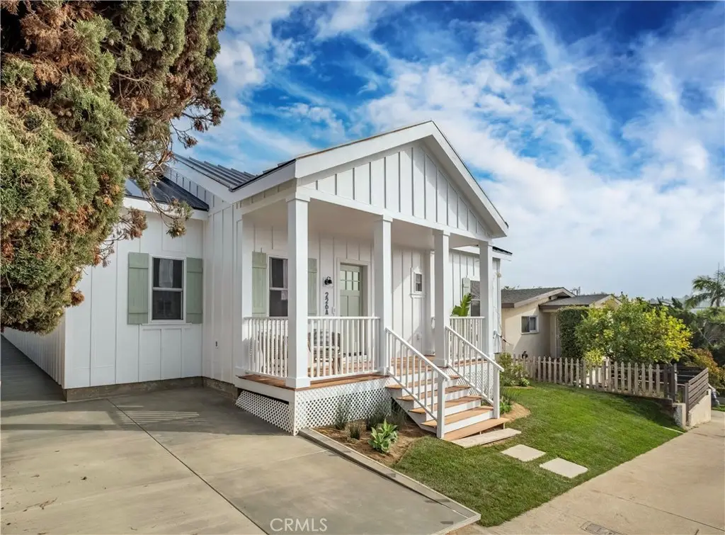 226 Arena #A, El Segundo, CA 90245 - #1