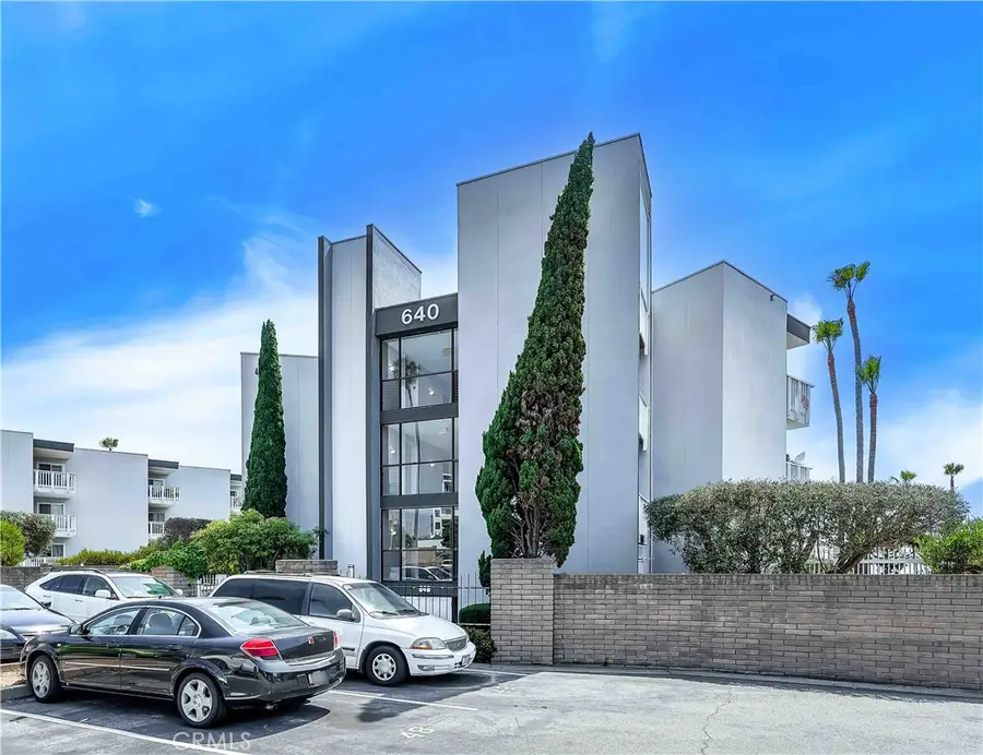 640 The Village #201, Redondo Beach, CA 90277 - Image #2
