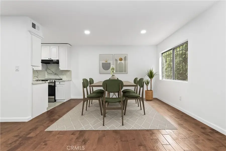 1045 N Kings Road #105, West Hollywood, CA 90069 - Image #3