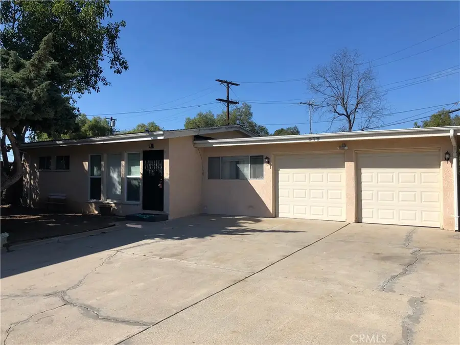 519 W Athens, Los Angeles, CA 90044 - #2