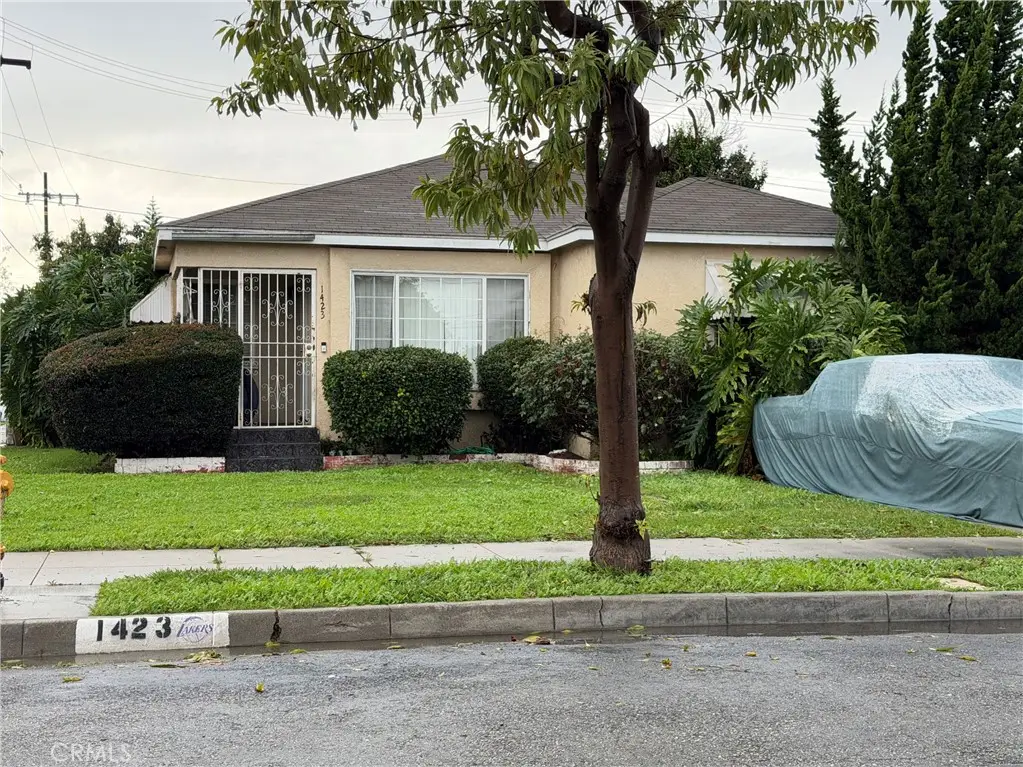 1423 S Sloan, Compton, CA 90221 - #1