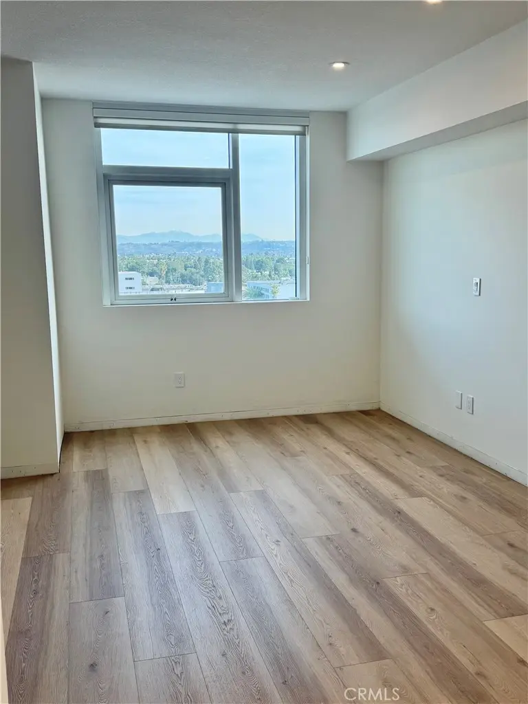 13600 Marina Pointe Drive #905, Marina Del Rey, CA 90292 - Image #3