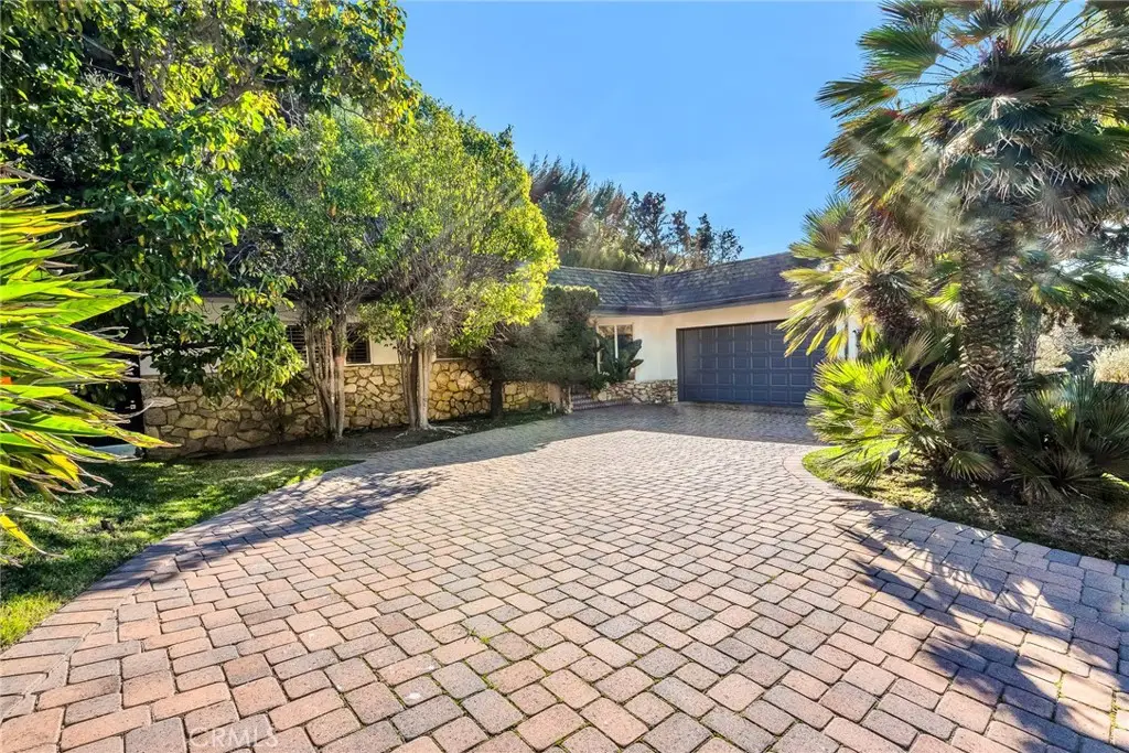 2000 San Ysidro, Beverly Hills, CA 90210 - #1
