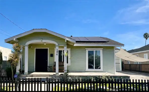 1074 Vina Avenue, Long Beach, CA 90813