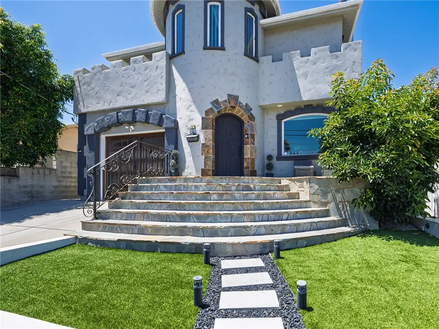 731 N Leland Avenue, San Pedro, CA 90732 - #3