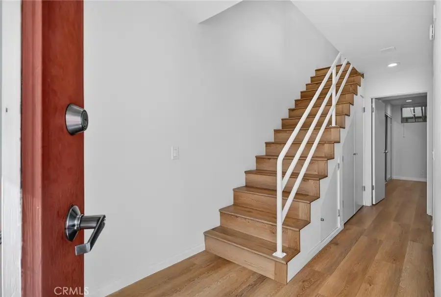 821 Bay St #C5, Santa Monica, CA 90405 - #3