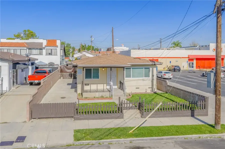 524 W 2nd Street, San Pedro, CA 90731 - Image #2