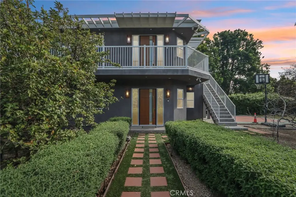 18320 Ingomar Street, Reseda, CA 91335 - #1