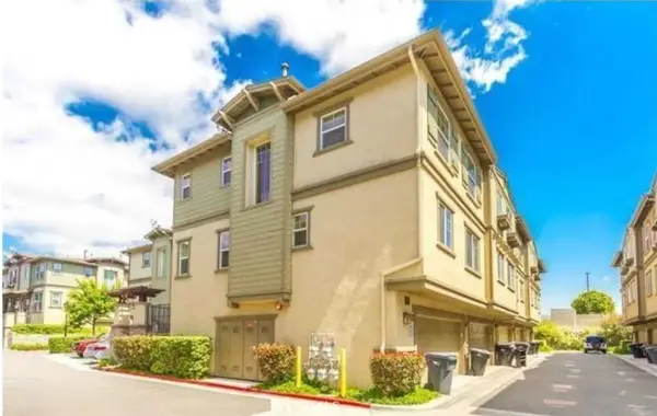 26090 Stonehaven, Harbor City, CA 90710