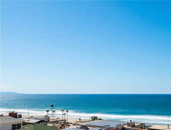 221 30th Street, Manhattan Beach, CA 90266