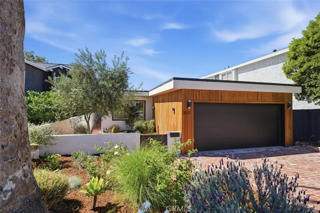3521 Pine Avenue, Manhattan Beach, CA 90266 - #1