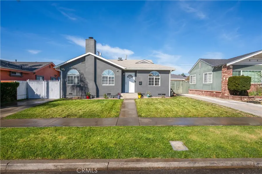 13607 S Menlo Avenue, Gardena, CA 90247 - #2