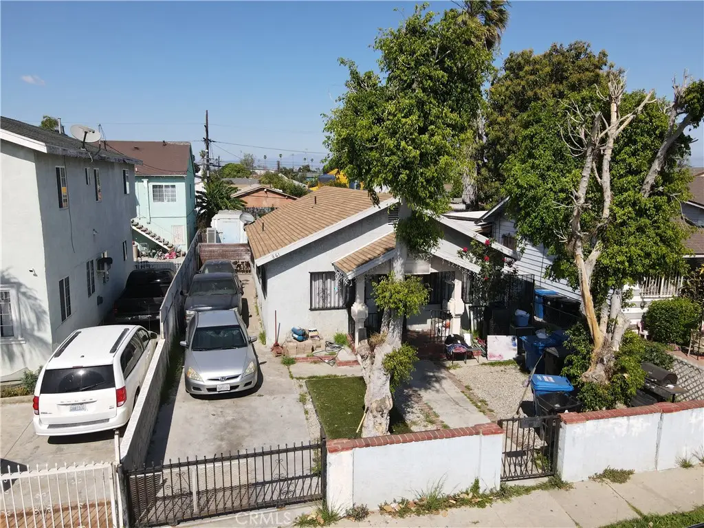 861 W 74th Street, Los Angeles, CA 90044 - #1