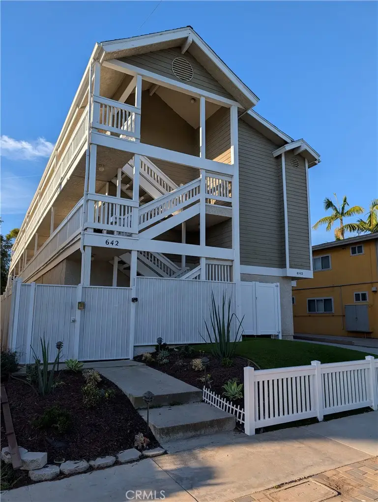 642 W Imperial, El Segundo, CA 90245 - #1