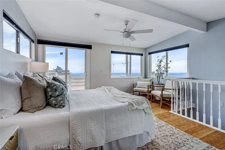 320 31 Street, Manhattan Beach, CA 90266 - #2
