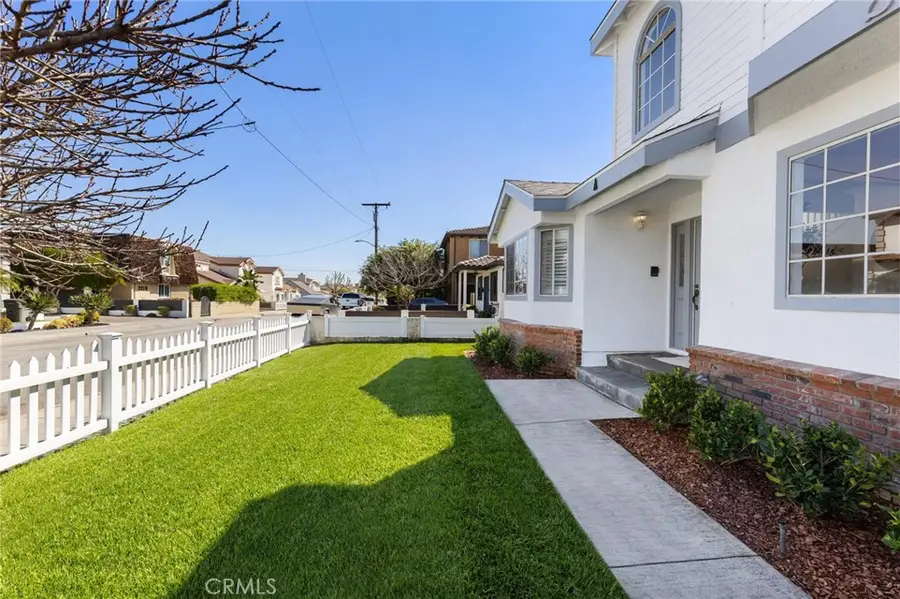 2214 Ruhland Avenue #A, Redondo Beach, CA 90278 - #3