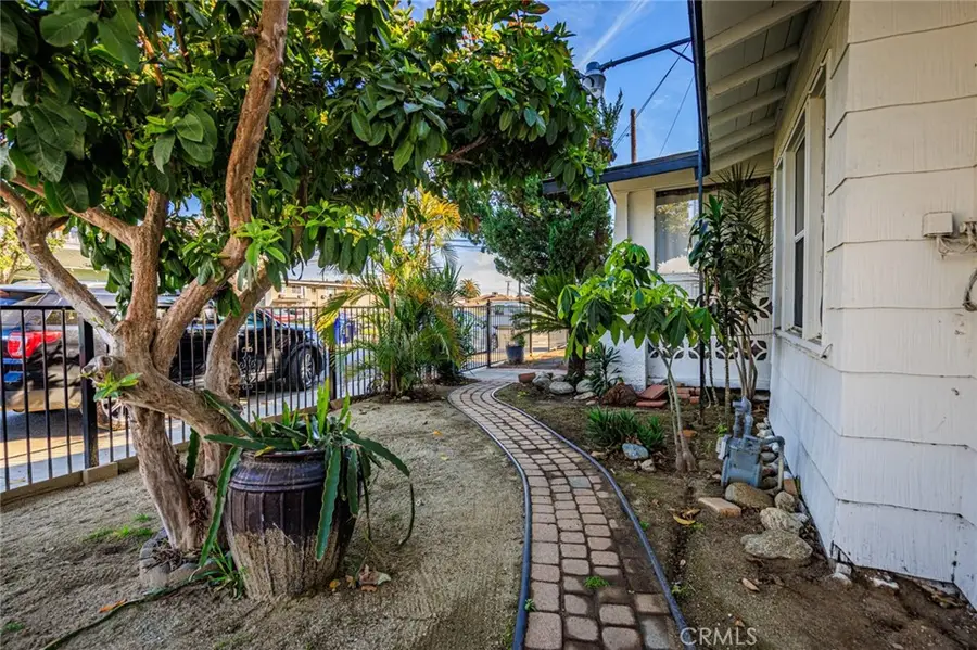 620 W D, Ontario, CA 91762 - #2