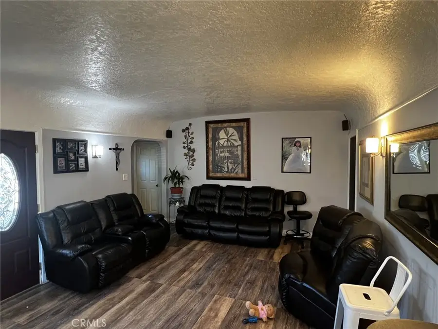 2376 Locust Avenue, Long Beach, CA 90806 - #3