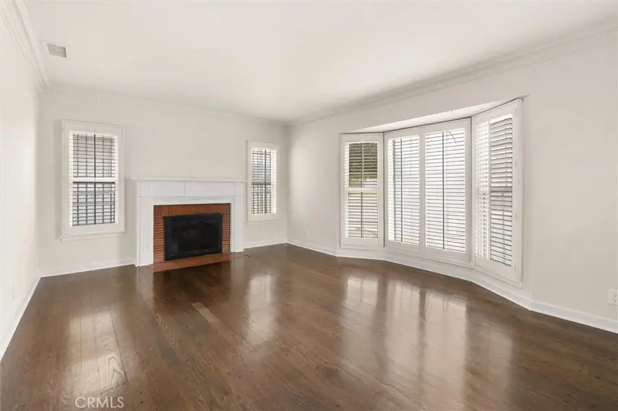 10233 S 3rd Avenue, Inglewood, CA 90303 - #3