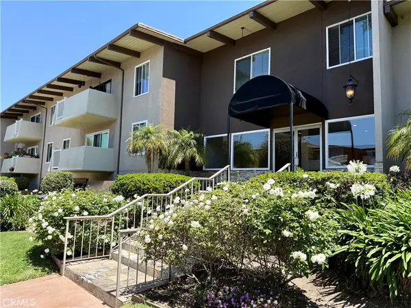23930 Los Codona Avenue #204, Torrance, CA 90505