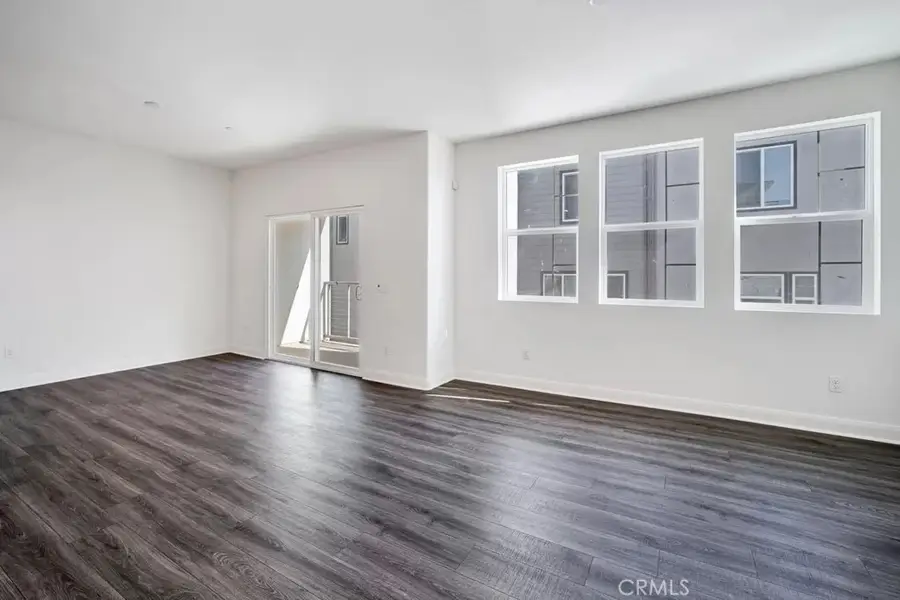 582 E Imperial, El Segundo, CA 90245 - #2