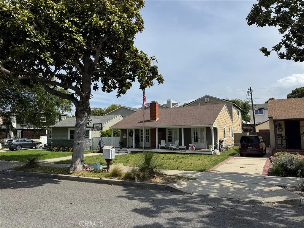 1228 S Helberta Avenue, Redondo Beach, CA 90277 - #1