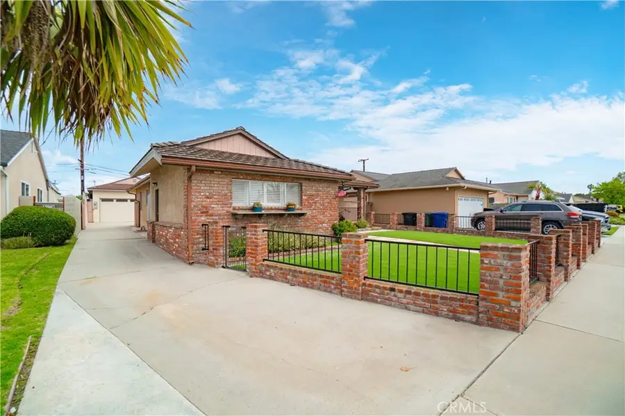 15506 Yukon, Lawndale, CA 90260 - #2